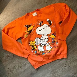 Vintage Orange Peanuts Snoopy Halloween Holiday Sweatshirt Pullover Medium